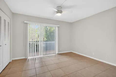 378 Sheffield P West Palm Beach FL 33417