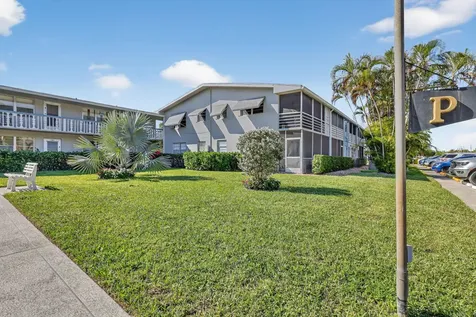 378 Sheffield P West Palm Beach FL 33417