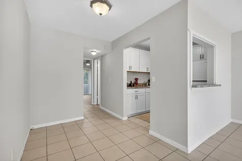 378 Sheffield P West Palm Beach FL 33417