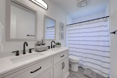 543 SE Greenway Terrace Port Saint Lucie FL 34983
