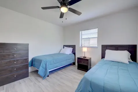 543 SE Greenway Terrace Port Saint Lucie FL 34983