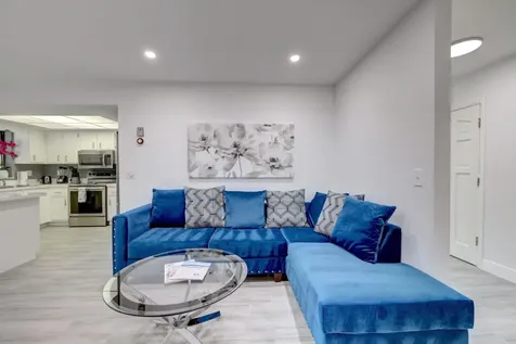 543 SE Greenway Terrace Port Saint Lucie FL 34983