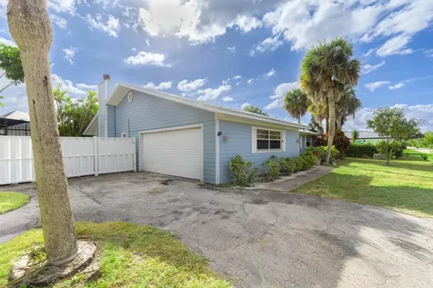 11 Majestic Way Fort Pierce FL 34949