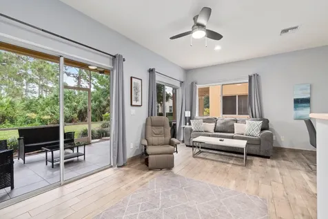8419 Mulligan Circle Port Saint Lucie FL 34986