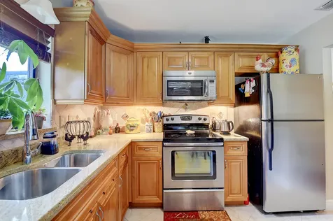 2492 Nw 10th Street Delray Beach FL 33445