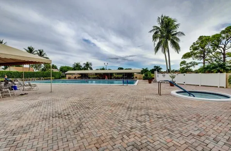 2492 Nw 10th Street Delray Beach FL 33445