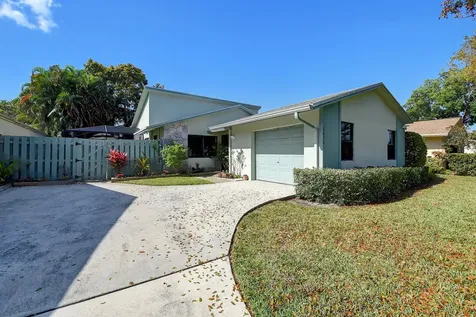 2492 Nw 10th Street Delray Beach FL 33445