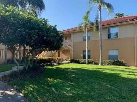 4831 Via Palm Lakes West Palm Beach FL 33417