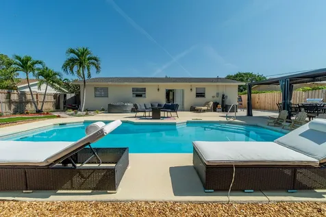 1416 W Hardee Street Lantana FL 33462