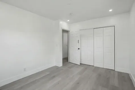 4005 Nw 76th Avenue Coral Springs FL 33065