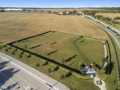 5562 Starfish Road The Acreage FL 33470
