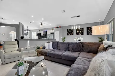 10026 Diamond Lake Drive Boynton Beach FL 33437