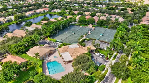 10026 Diamond Lake Drive Boynton Beach FL 33437