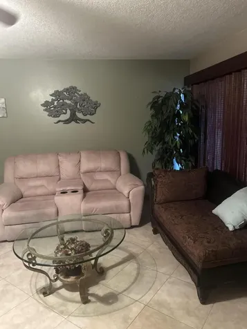 2010 Colonial A3 Road Fort Pierce FL 34950
