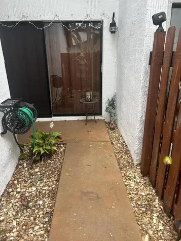 2010 Colonial A3 Road Fort Pierce FL 34950