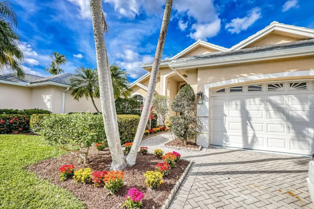 8300 Bob O Link Drive West Palm Beach FL 33412