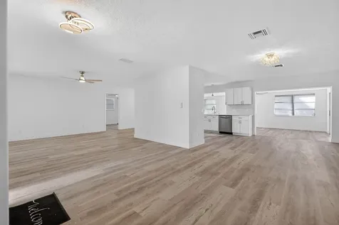 8776 Se Bahama Circle Hobe Sound FL 33455