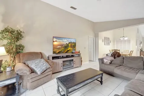 3617 Sw Masilunas Street Port Saint Lucie FL 34953