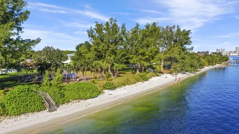 416 Inlet Road North Palm Beach FL 33408