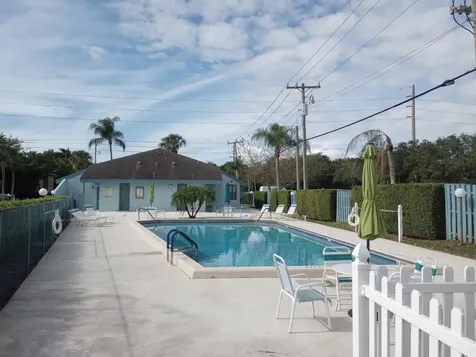 950 S Kanner Highway Stuart FL 34994