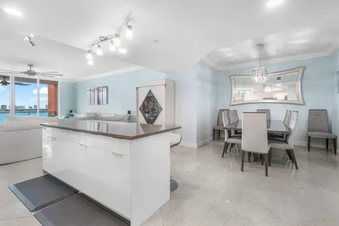 2650 Lake Shore Drive Riviera Beach FL 33404