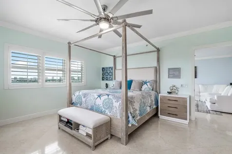 2650 Lake Shore Drive Riviera Beach FL 33404