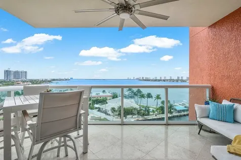 2650 Lake Shore Drive Riviera Beach FL 33404