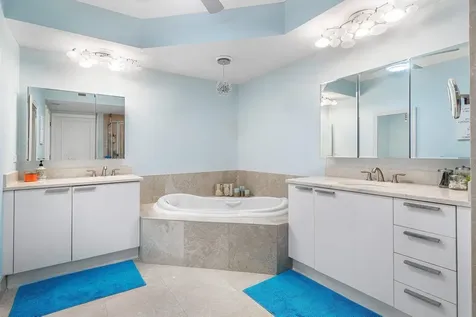 2650 Lake Shore Drive Riviera Beach FL 33404