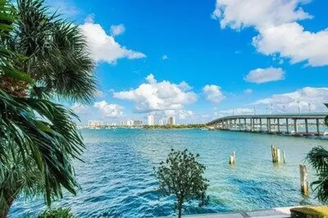 2650 Lake Shore Drive Riviera Beach FL 33404