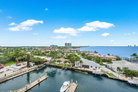 2650 Lake Shore Drive Riviera Beach FL 33404