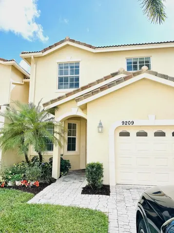9209 Wentworth Lane Port Saint Lucie FL 34986