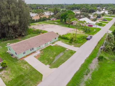 3763 SE Dixie Ross Street Stuart FL 34997