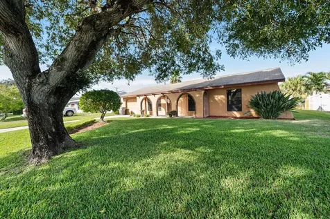 3753 Coelebs Avenue Boynton Beach FL 33436