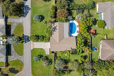 1887 Finn Hill Drive Boynton Beach FL 33426