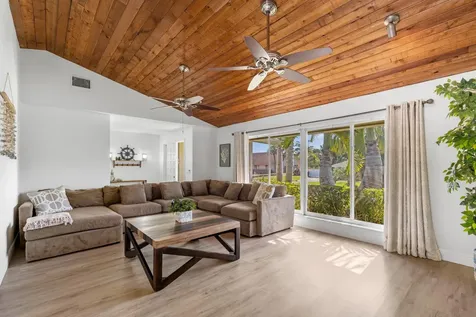 1887 Finn Hill Drive Boynton Beach FL 33426
