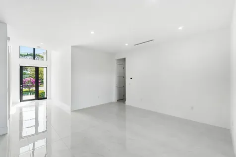 691 Kingsbridge Street Boca Raton FL 33487