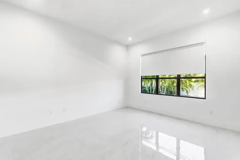 691 Kingsbridge Street Boca Raton FL 33487