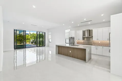 691 Kingsbridge Street Boca Raton FL 33487