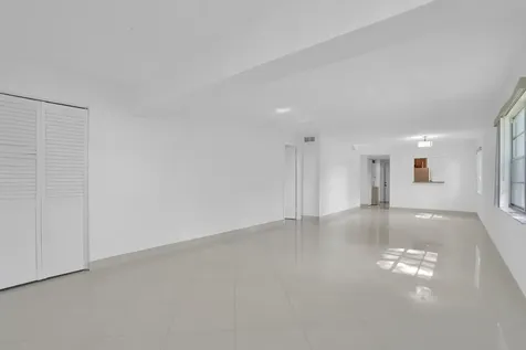 2900 SW 22nd Avenue Delray Beach FL 33445