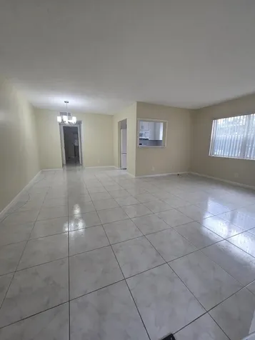 17 Cambridge A West Palm Beach FL 33417