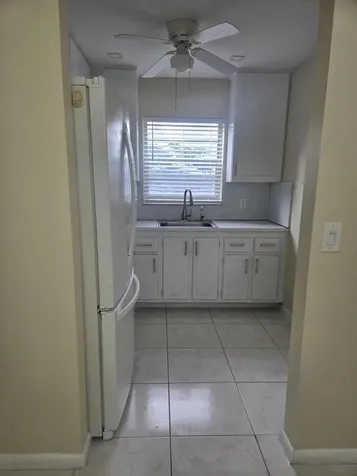 17 Cambridge A West Palm Beach FL 33417