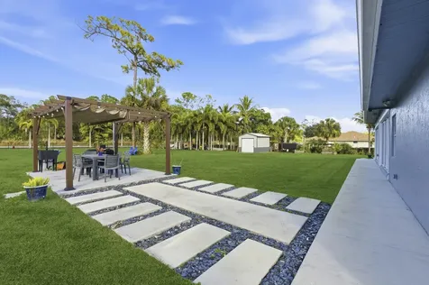 13595 89th Place West Palm Beach FL 33412