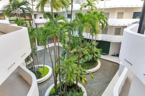 2000 S Ocean Boulevard Palm Beach FL 33480