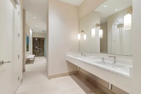 2000 S Ocean Boulevard Palm Beach FL 33480