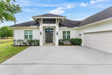 5268 Nw Gamma Street Port Saint Lucie FL 34986