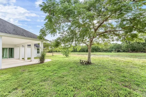 5268 Nw Gamma Street Port Saint Lucie FL 34986