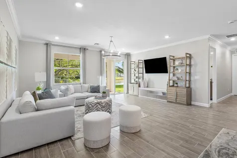 6867 Cobia Circle Boynton Beach FL 33437