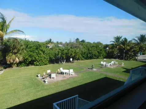 737 Hummingbird Way North Palm Beach FL 33408