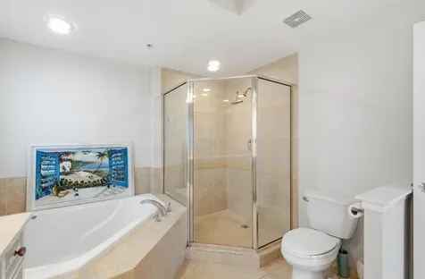 975 NW Flagler Avenue Stuart FL 34994