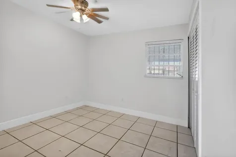 926 S 13th Avenue Lake Worth Beach FL 33460